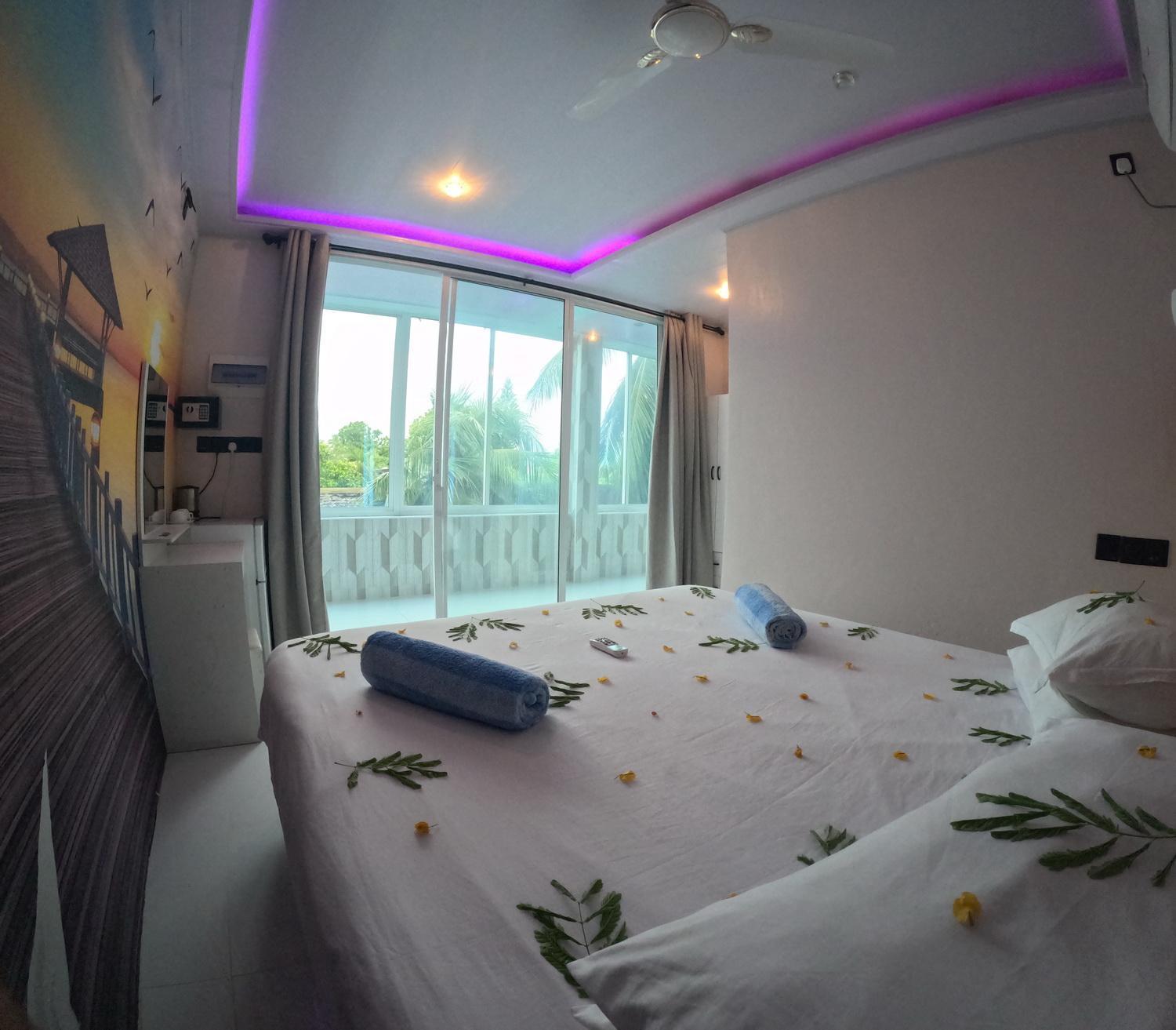 Wind Breeze Sunset View Inn Guraidhoo (Kaafu Atoll) Exterior foto